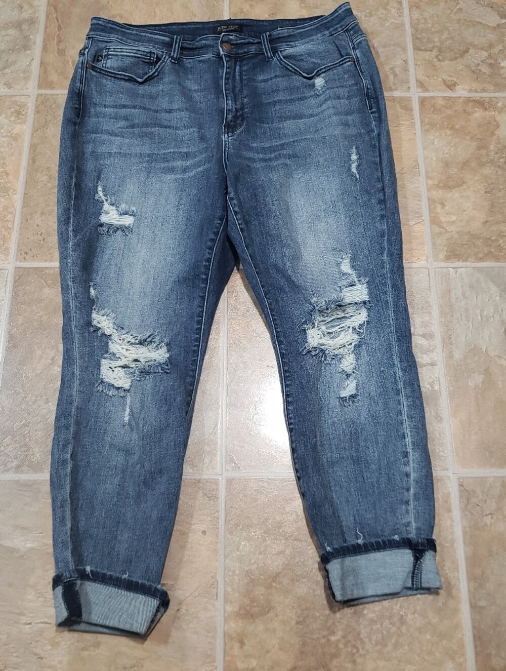 Judy Blue Boyfriend Fit Jeans